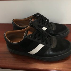 Bally Henk Leather Low-Top Sneakers